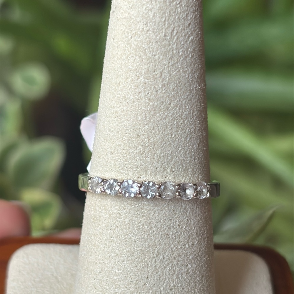 925 Genuine Rainbow Moonstone 7 Stone Band Ring Sterling Silver - Picture 3 of 8